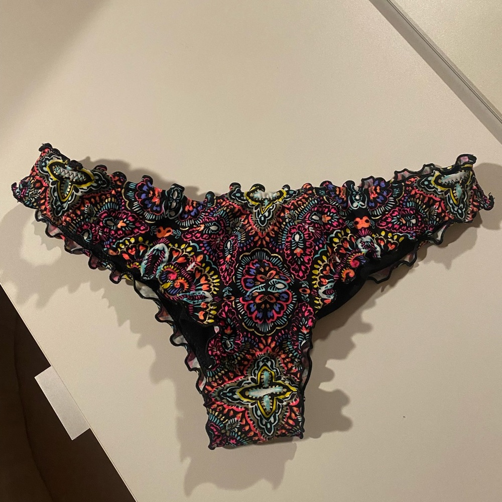 Hollister swim bottoms